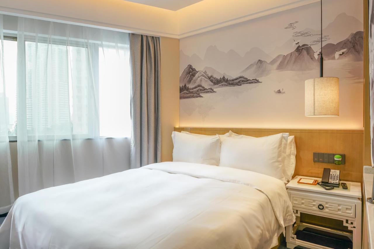 Paco Hotel Shenzhen Luohu Port エクステリア 写真