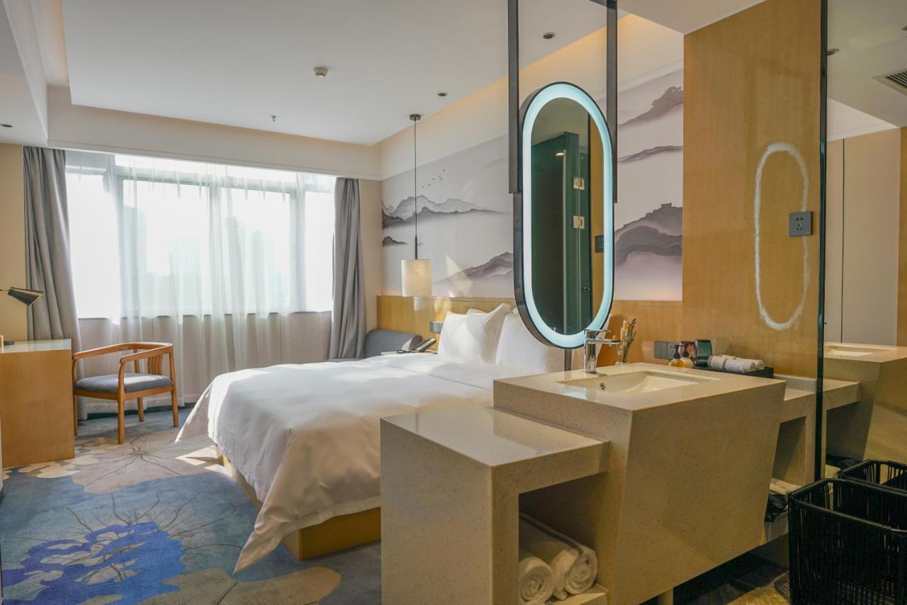 Paco Hotel Shenzhen Luohu Port エクステリア 写真