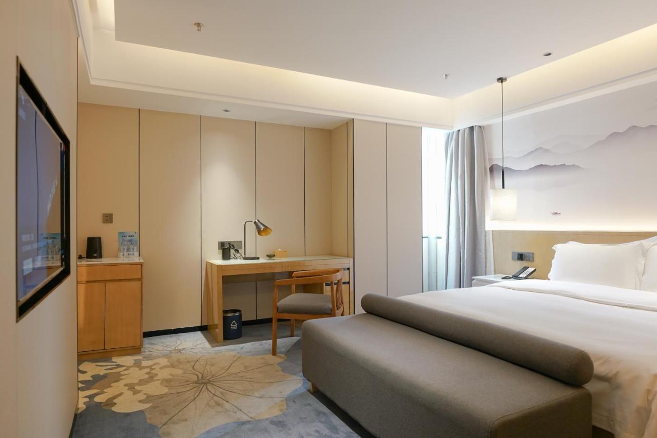 Paco Hotel Shenzhen Luohu Port エクステリア 写真