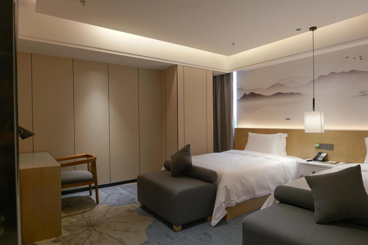 Paco Hotel Shenzhen Luohu Port エクステリア 写真