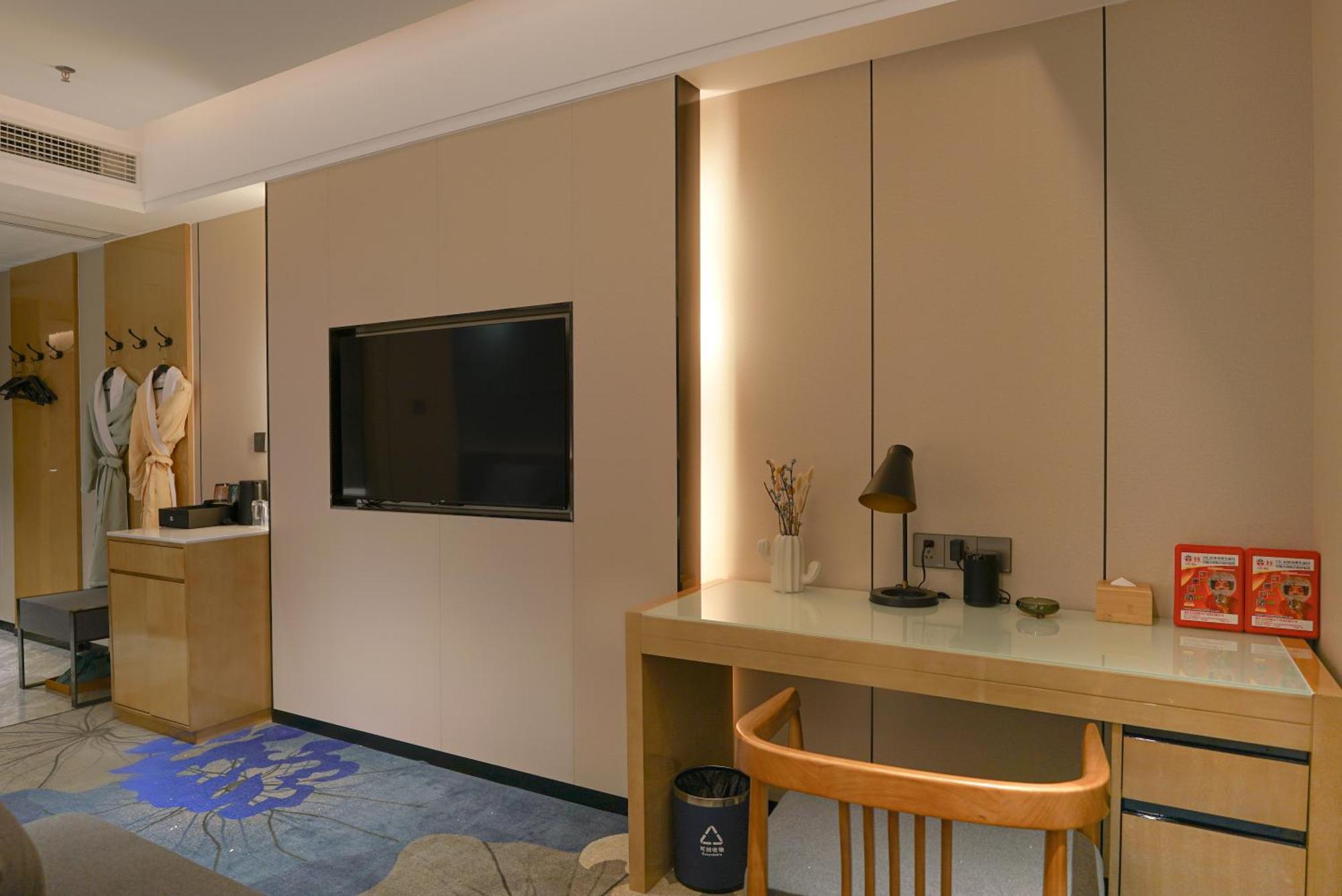 Paco Hotel Shenzhen Luohu Port エクステリア 写真