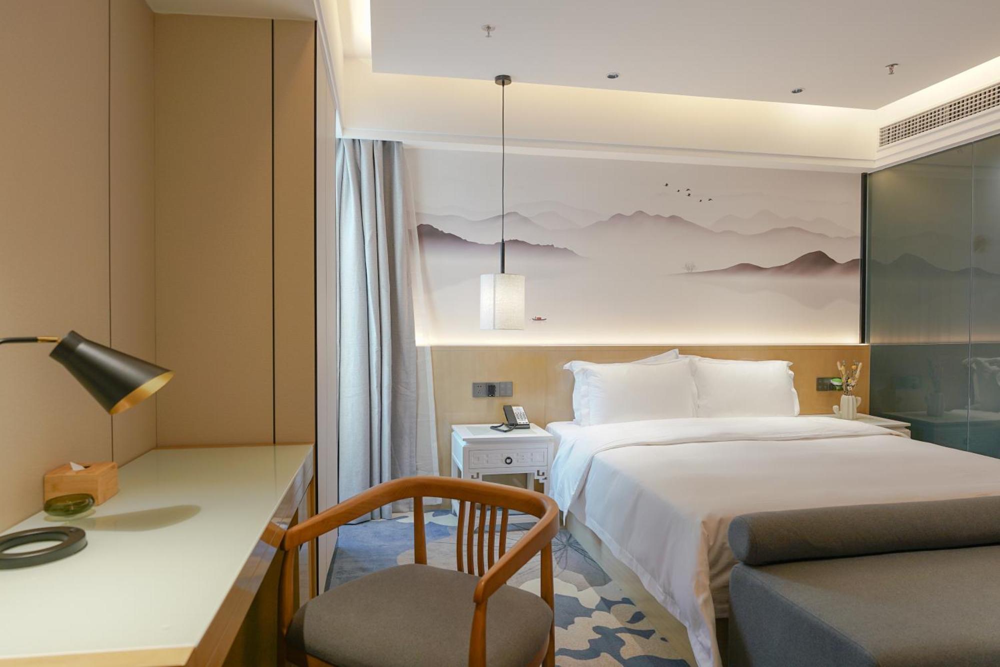 Paco Hotel Shenzhen Luohu Port エクステリア 写真