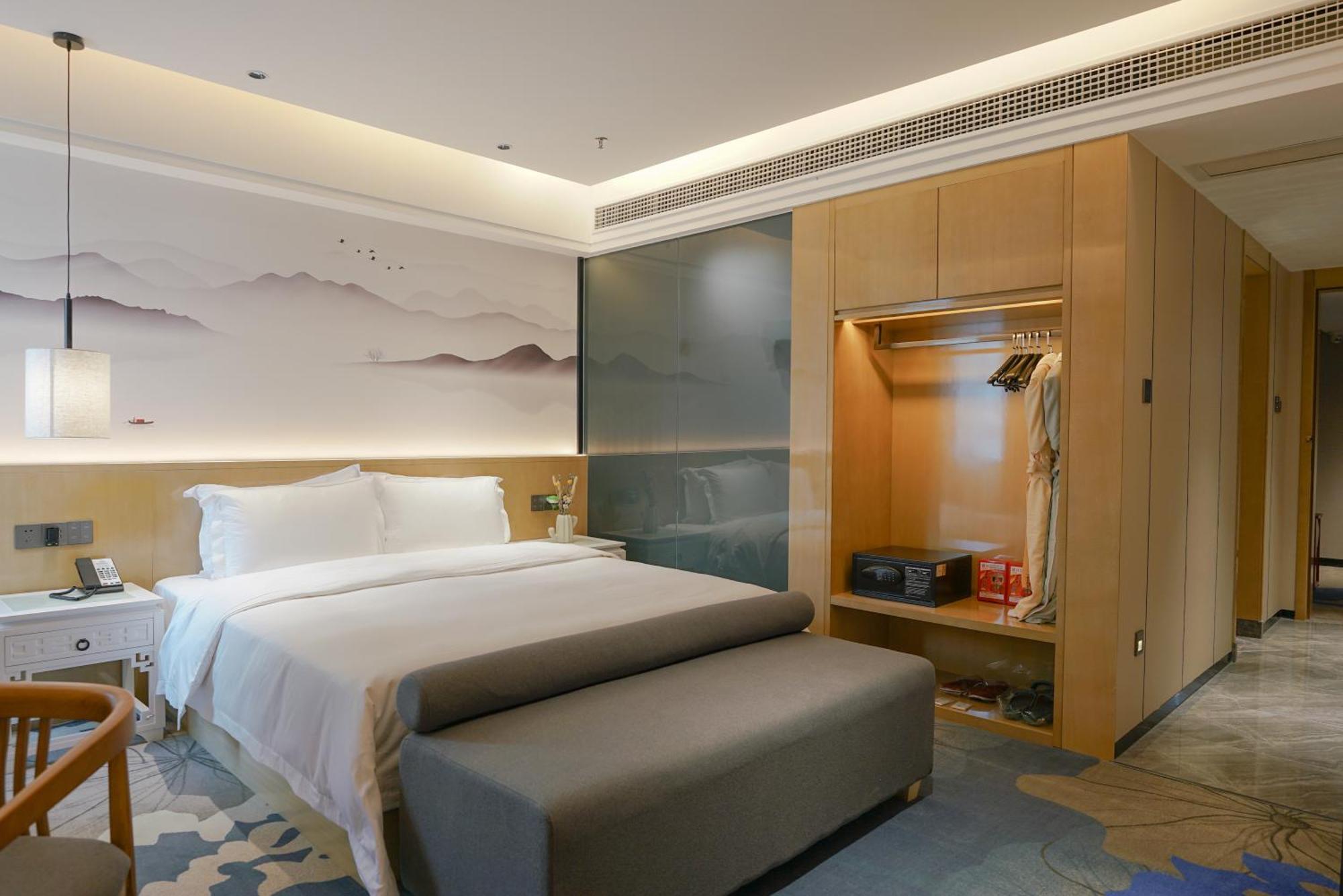 Paco Hotel Shenzhen Luohu Port エクステリア 写真