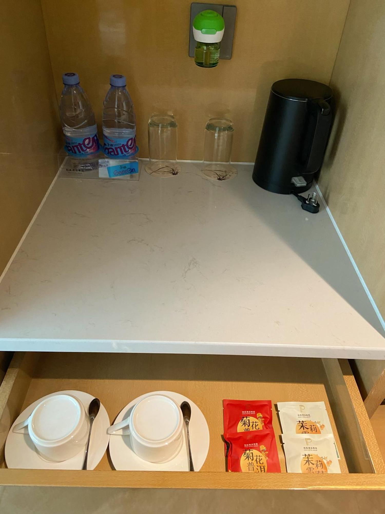 Paco Hotel Shenzhen Luohu Port エクステリア 写真