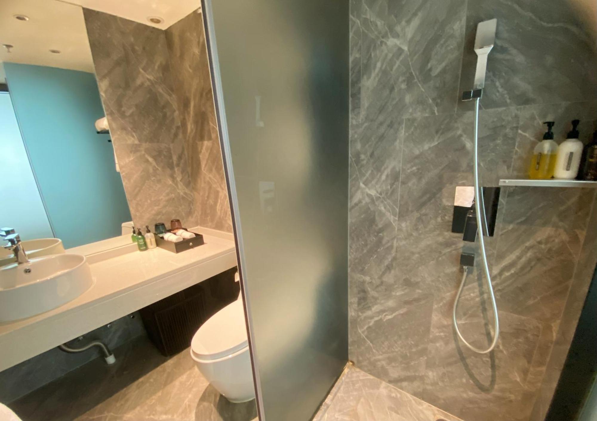 Paco Hotel Shenzhen Luohu Port エクステリア 写真